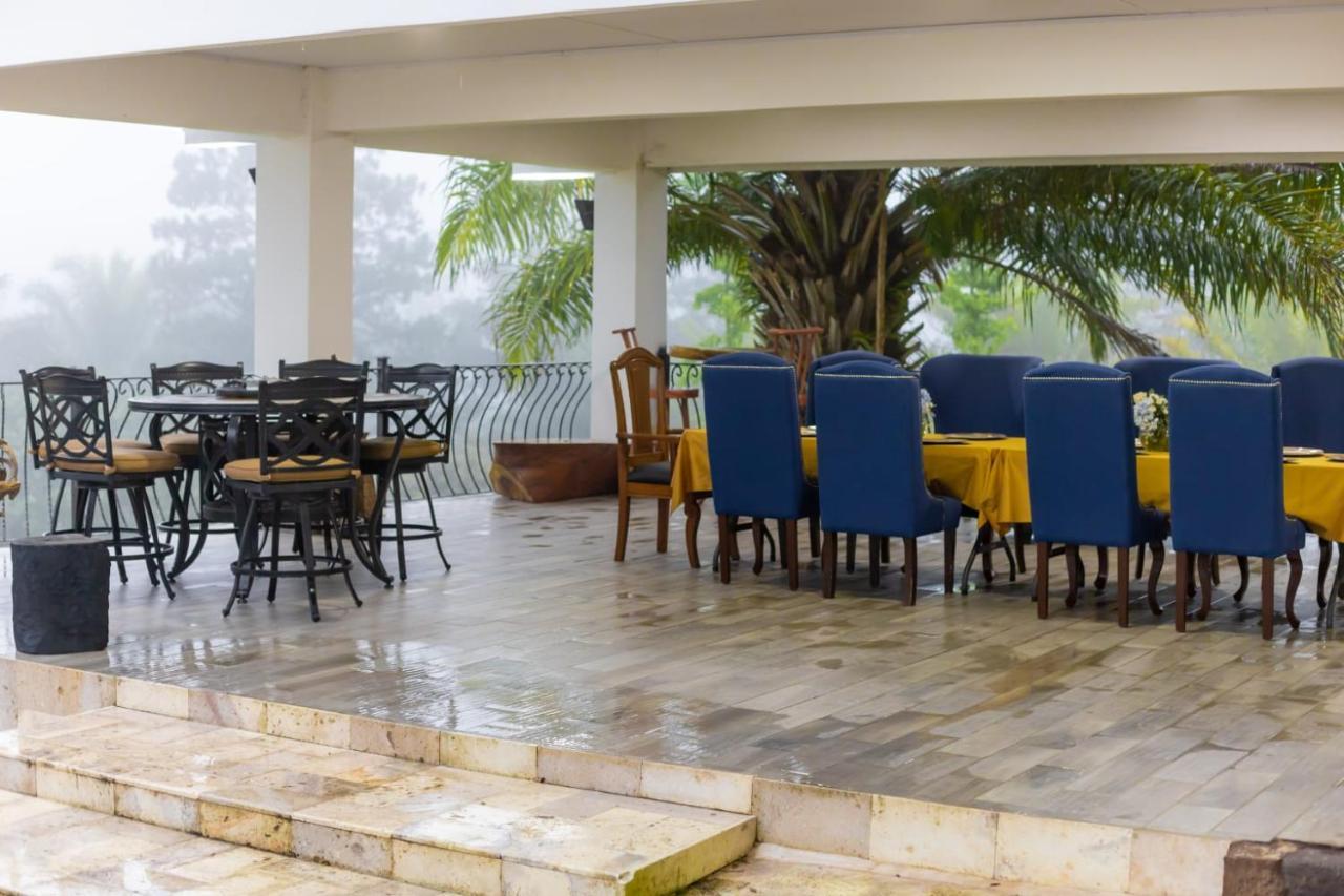 Hotel Cocoview, Bar & Restaurante Valle de Ángeles Extérieur photo