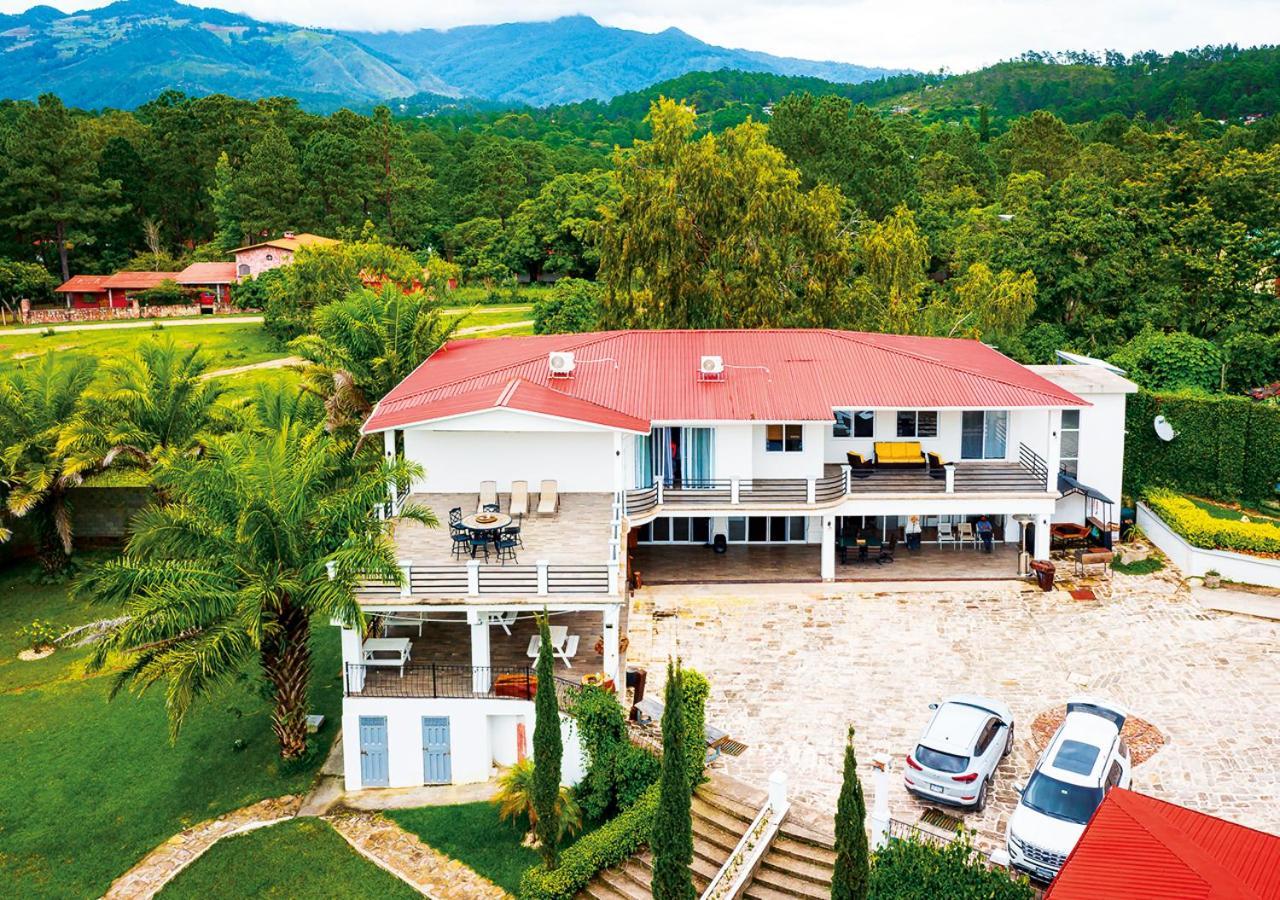 Hotel Cocoview, Bar & Restaurante Valle de Ángeles Extérieur photo